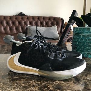 Nike Zoom Freak 1 x Paramount Pictures Coming To America Size 11BQ5422-900 Rare